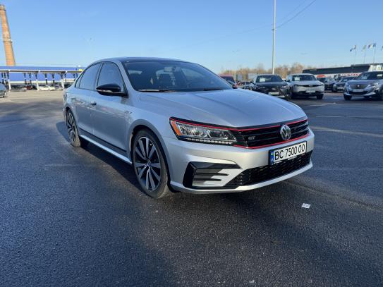 Volkswagen Passat 2018р. у розстрочку