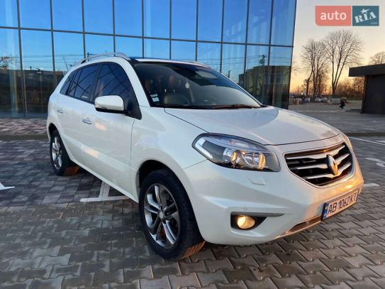 Renault Koleos
                          2011г. в рассрочку