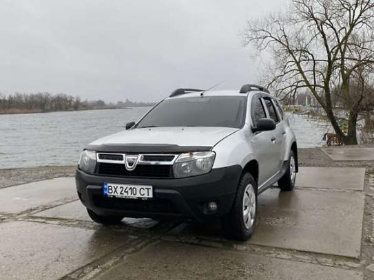 Dacia Duster 2011г. в рассрочку
