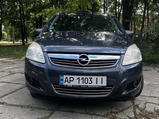 Opel Zafira
                          2008г. в рассрочку