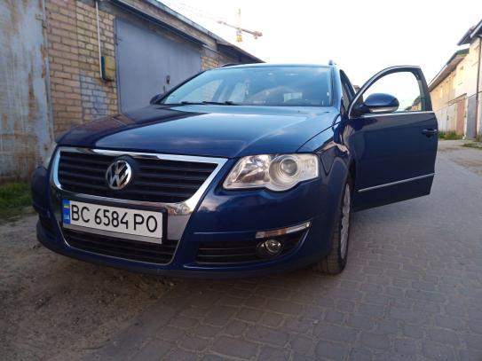 Volkswagen Passat                          2009г. в рассрочку