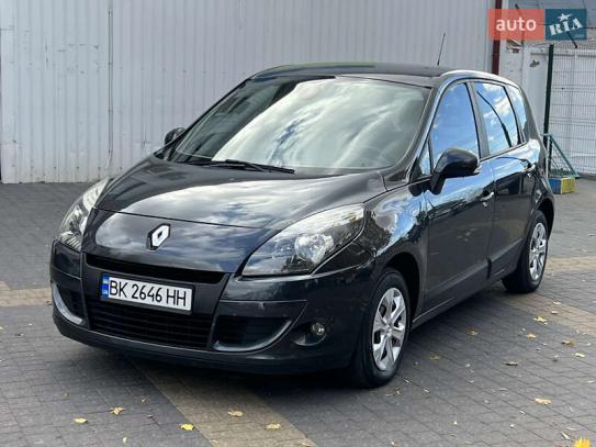 Renault Scenic 2009р. у розстрочку