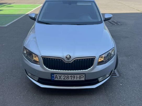 Skoda Octavia
                         2015г. в рассрочку