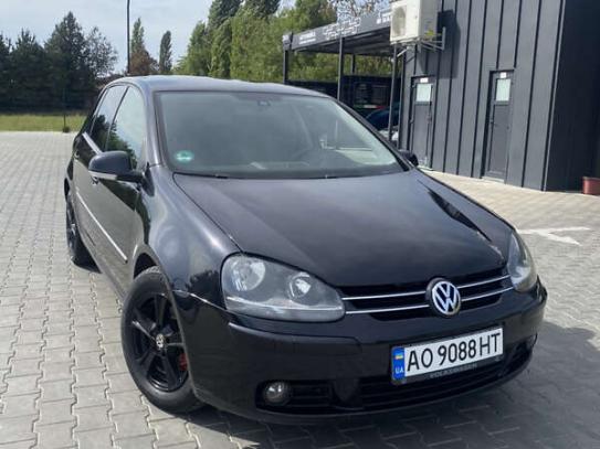 Volkswagen Golf 2008г. в рассрочку