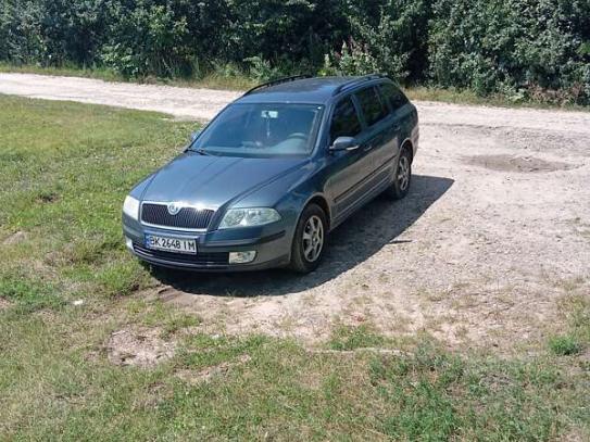 Skoda Octavia 2004г. в рассрочку