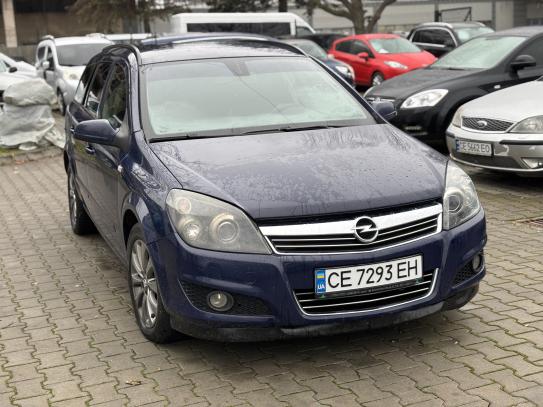 Opel Astra 2008р. у розстрочку