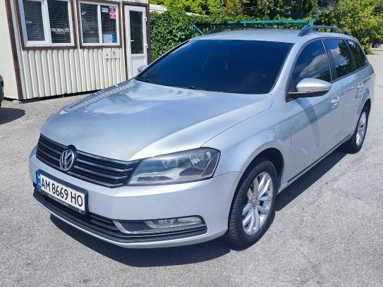 Volkswagen Passat                          2013г. в рассрочку