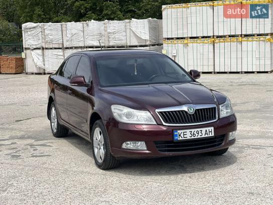 Skoda Octavia                         2011г. в рассрочку