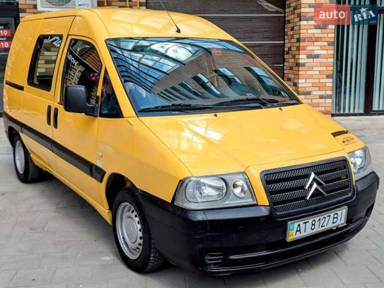 Citroen Jumpy                           2006г. в рассрочку