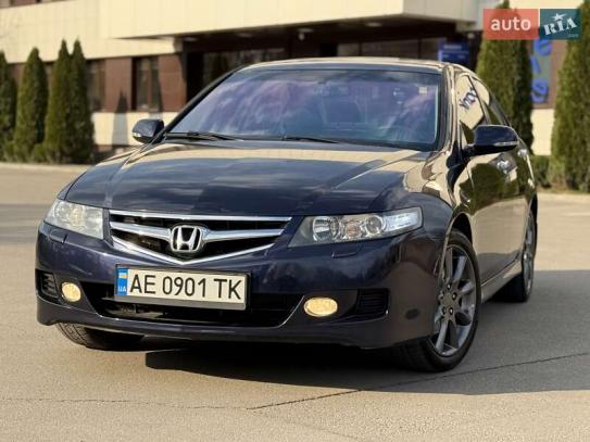 Honda Accord                          2006г. в рассрочку
