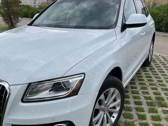 Audi Q5 2015г. в рассрочку