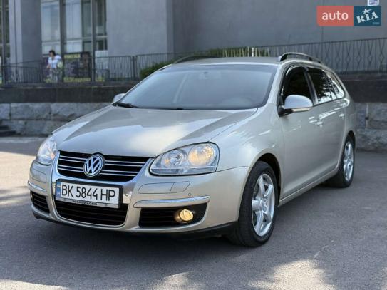 Volkswagen Golf
                            2009г. в рассрочку