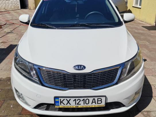 Kia Rio
                             2013г. в рассрочку
