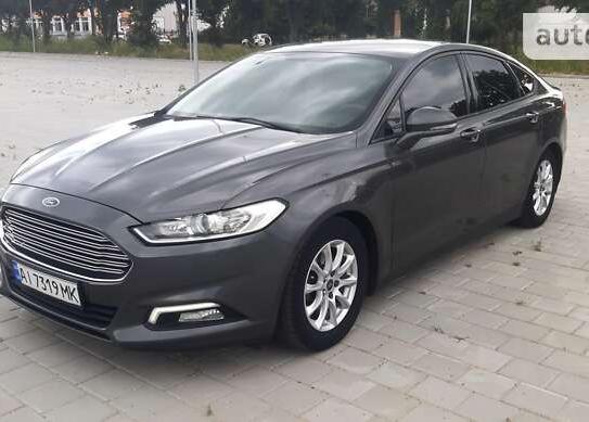 Ford Mondeo 2016р. у розстрочку