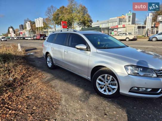 Volkswagen Passat                          2013г. в рассрочку