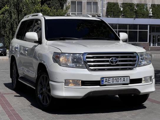 Toyota Land cruiser 2010г. в рассрочку