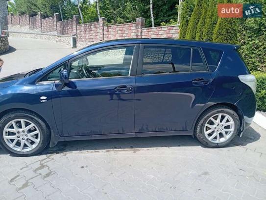 Toyota Verso                           2009г. в рассрочку