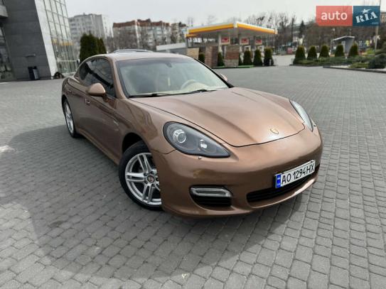 Porsche Panamera 2011р. у розстрочку