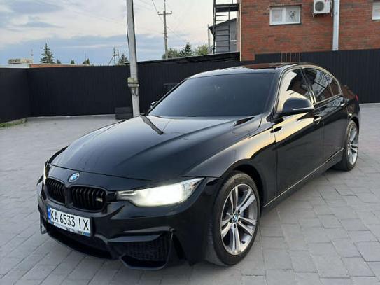 Bmw 328i 2015г. в рассрочку