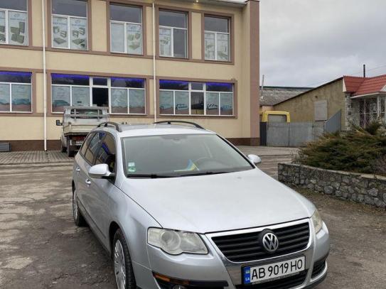 Volkswagen Passat                          2007г. в рассрочку