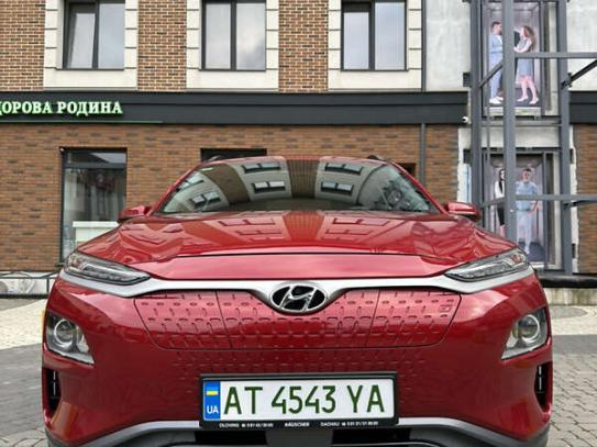 Hyundai Kona
                            2020г. в рассрочку