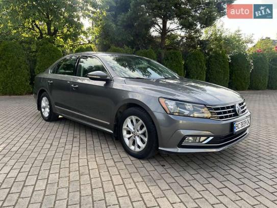 Volkswagen Passat
                          2015г. в рассрочку