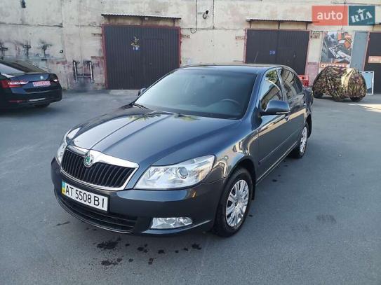 Skoda Octavia                         2011г. в рассрочку