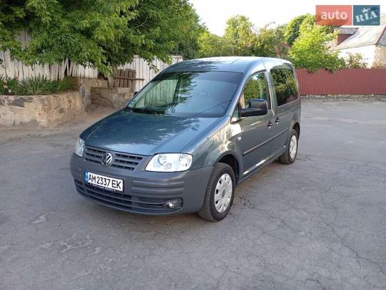 Volkswagen Caddy                           2005г. в рассрочку