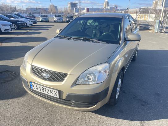 Kia Rio                             2007г. в рассрочку