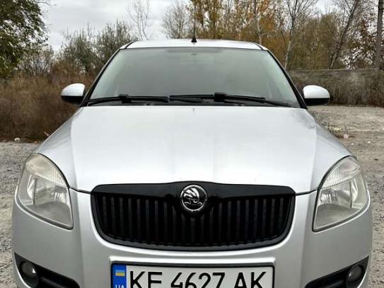 Skoda Roomster 2009р. у розстрочку