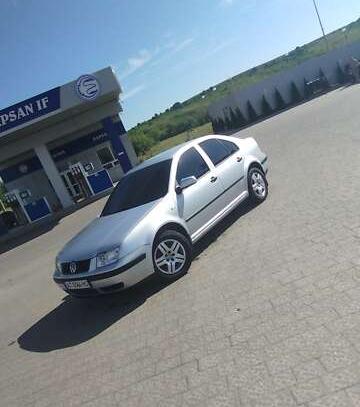 Volkswagen Bora 2001р. у розстрочку