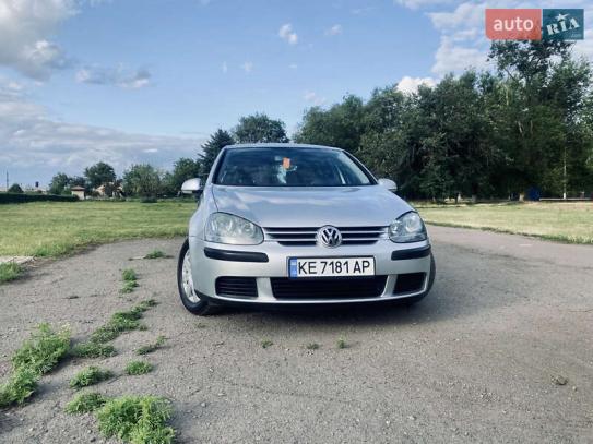 Volkswagen Golf
                            2005г. в рассрочку