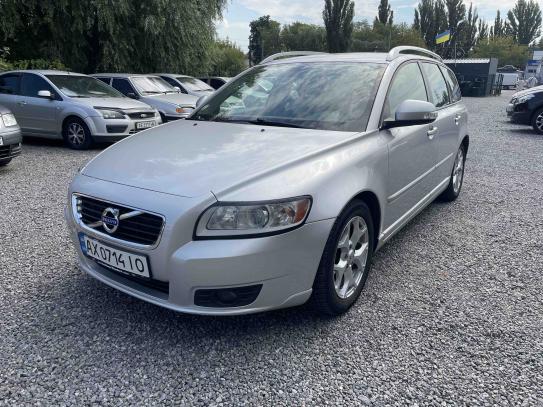 Volvo V50 2011г. в рассрочку