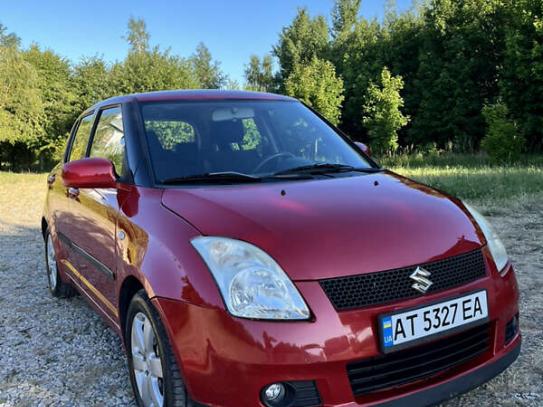 Suzuki Swift                           2008г. в рассрочку
