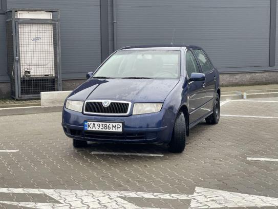 Skoda Fabia                           2003г. в рассрочку