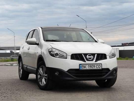Nissan Qashqai                         2010г. в рассрочку