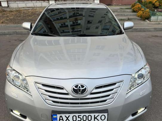 Toyota Camry 2008г. в рассрочку