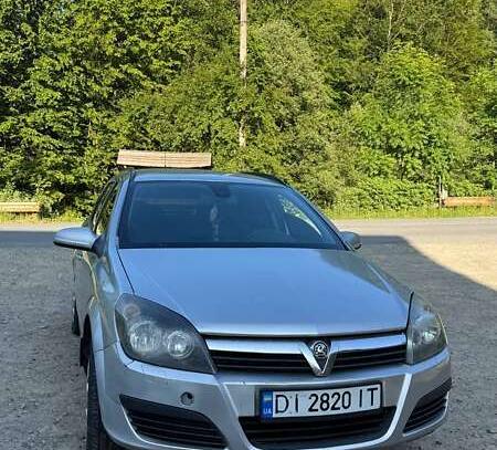 Opel Astra                           2008г. в рассрочку