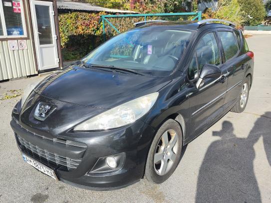 Peugeot 207 2011р. у розстрочку