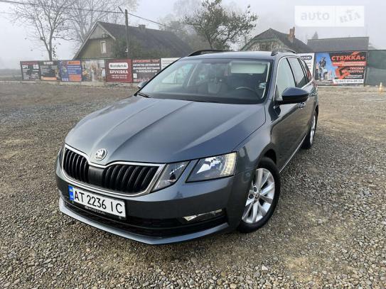 Skoda Octavia 2017г. в рассрочку