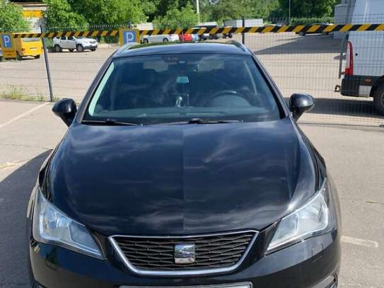 Seat Ibiza                           2015г. в рассрочку