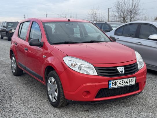 Dacia Sandero                         2009г. в рассрочку