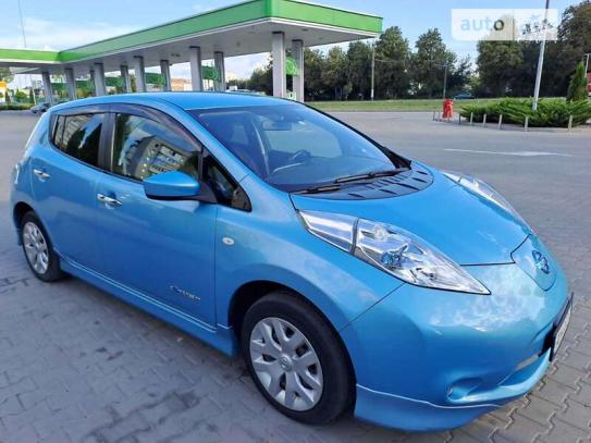 Nissan Leaf 2017г. в рассрочку