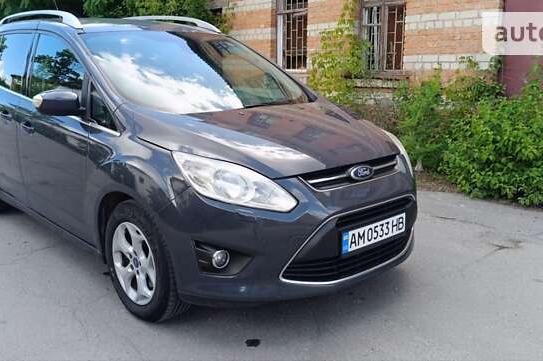 Ford Grand c-max 2011р. у розстрочку