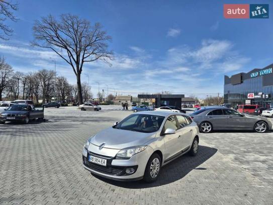 Renault Megane                          2013г. в рассрочку