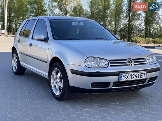 Volkswagen Golf
                            2000г. в рассрочку
