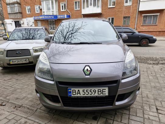 Renault Megane scenic                   2009г. в рассрочку