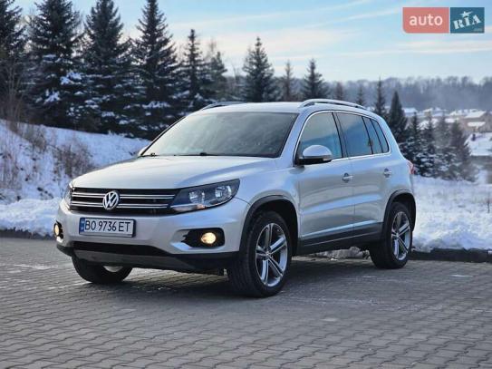 Volkswagen Tiguan 2017г. в рассрочку