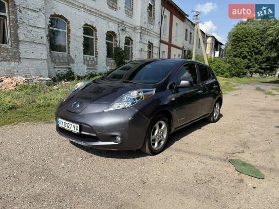 Nissan Leaf
                            2013г. в рассрочку