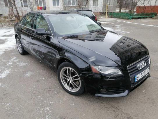 Audi A4                              2011г. в рассрочку